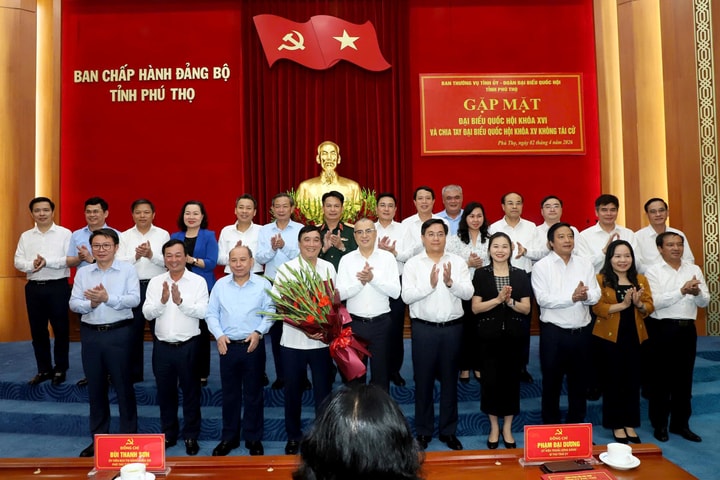 Phú Thọ: Gặp mặt ĐBQH khóa XVI, chia tay ĐBQH khóa XV không tái cử