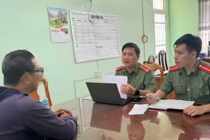 Xử lý người đăng tải nội dung xúc phạm lực lượng chức năng lên Facebook