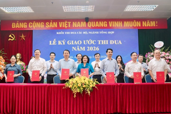 Khối thi đua các bộ, ngành tổng hợp: Nâng cao chất lượng tham mưu, xây dựng và hoàn thiện thể chế