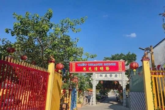 Giữ gìn truyền thống tảo mộ trong Tiết Thanh minh