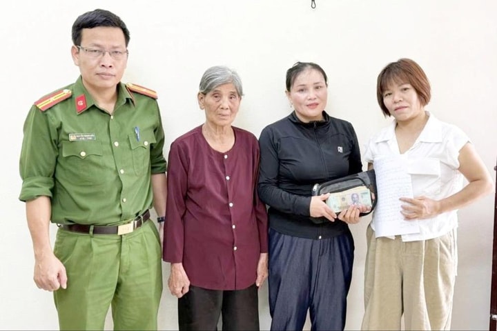 Nhặt túi tiền 56 triệu đồng, mẹ chồng và con dâu  tìm người trả lại