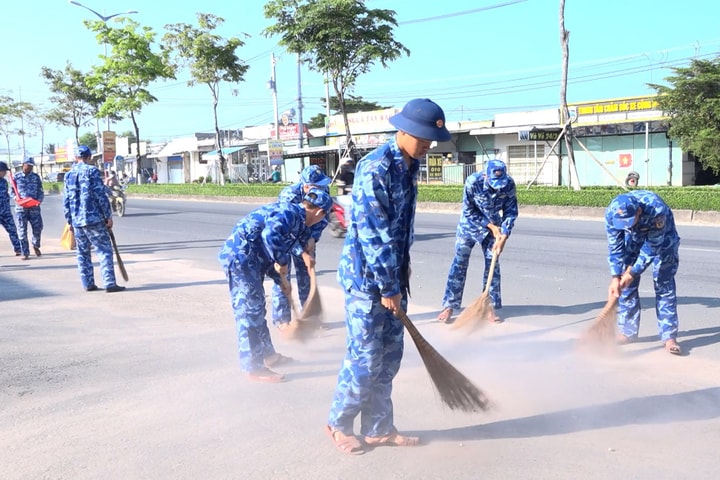 Bộ Tư lệnh Vùng Cảnh sát biển 4 tích cực hưởng ứng “Ngày Vì môi trường Phú Quốc”