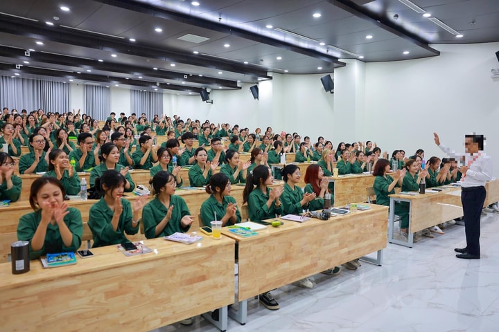 Bộ GD&ĐT quy định bổ nhiệm hiệu trưởng, hiệu phó đại học phải là tiến sĩ
