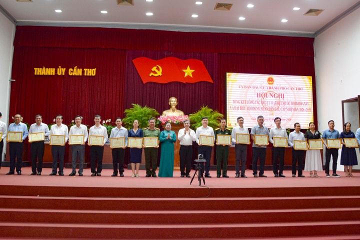 TP Cần Thơ tổng kết công tác bầu cử
