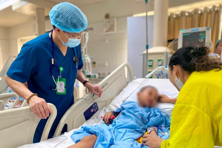 Hành trình cứu sống bé trai 5 tuổi trong vụ tai nạn xe khách tại Tam Đảo