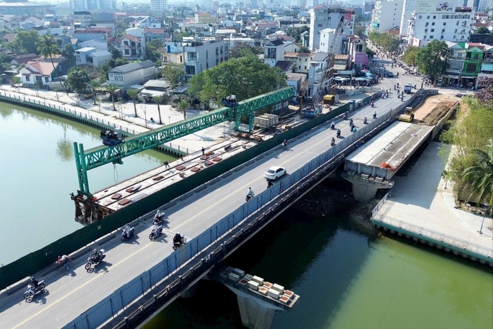 Công trường “đóng băng” sau Tết, Huế thống nhất chủ trương chấm dứt hợp đồng với nhà thầu cầu Vỹ Dạ