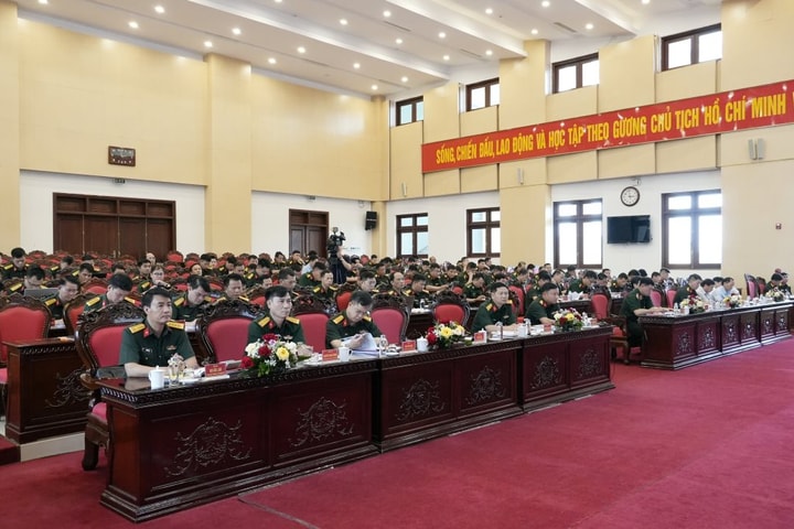 Quảng Ninh: Nâng cao hiệu quả tổ chức quân sự địa phương sau sắp xếp