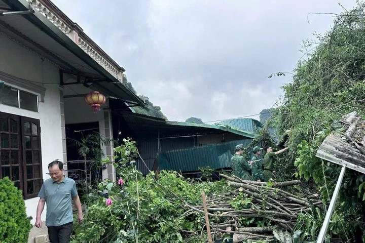 Cao Bằng tập trung khắc phục hậu quả mưa đá, dông lốc