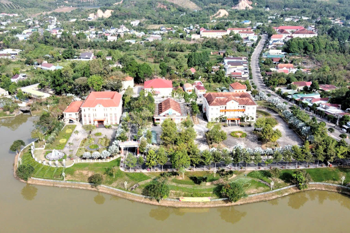 Loạt cơ sở nhà, đất dôi dư tại Lâm Đồng cần xử lý