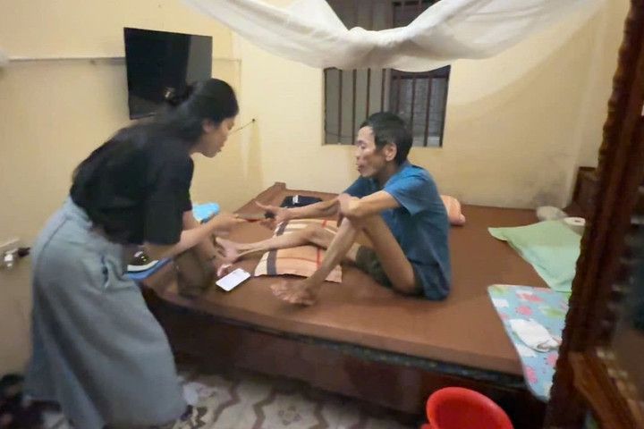 Con gái tìm được cha sau 30 năm thất lạc