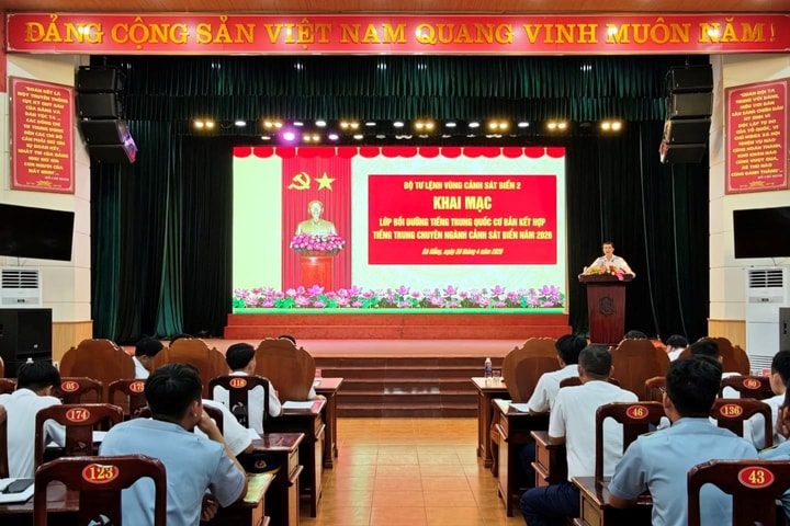 Vùng Cảnh sát biển 2 khai mạc lớp bồi dưỡng tiếng Trung Quốc