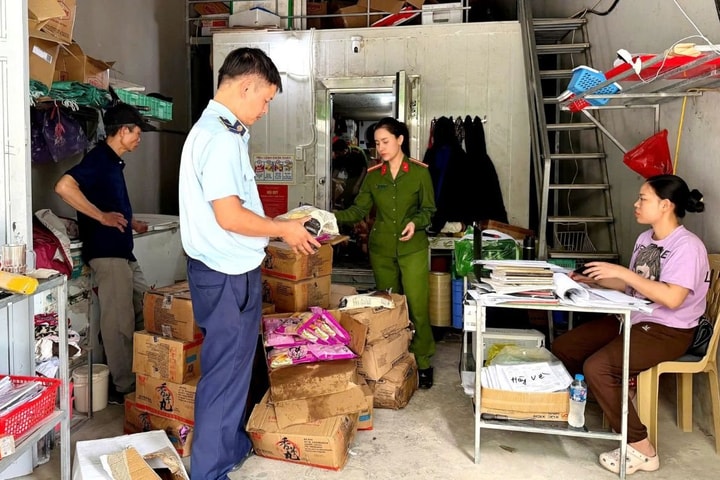 Phát hiện nhiều cơ sở sản xuất, phân phối thực phẩm bẩn