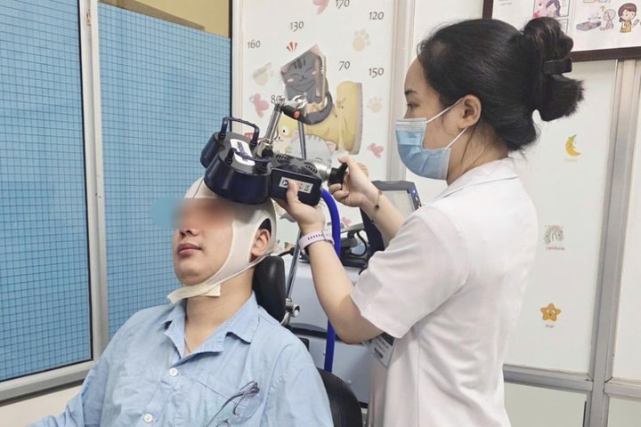 Kỹ thuật kích thích não không xâm lấn mở thêm cơ hội phục hồi sau đột quỵ