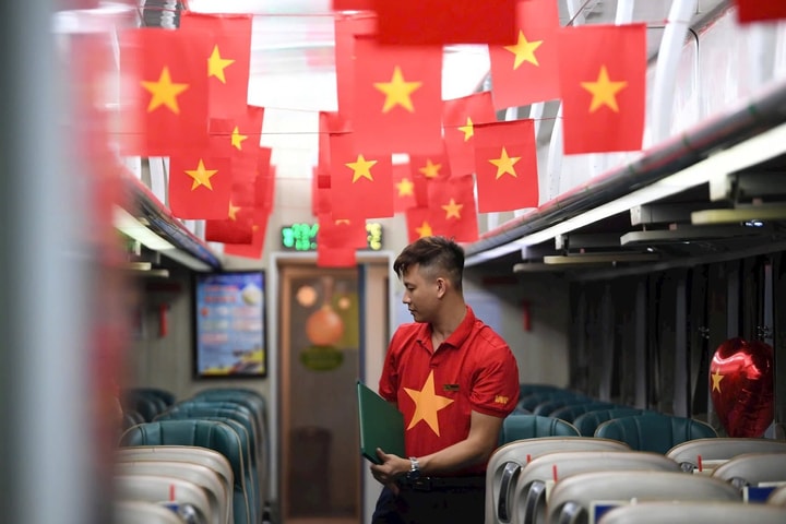 Chào mừng đại lễ, ngành Đường sắt chính thức triển khai tính năng giảm giá linh hoạt