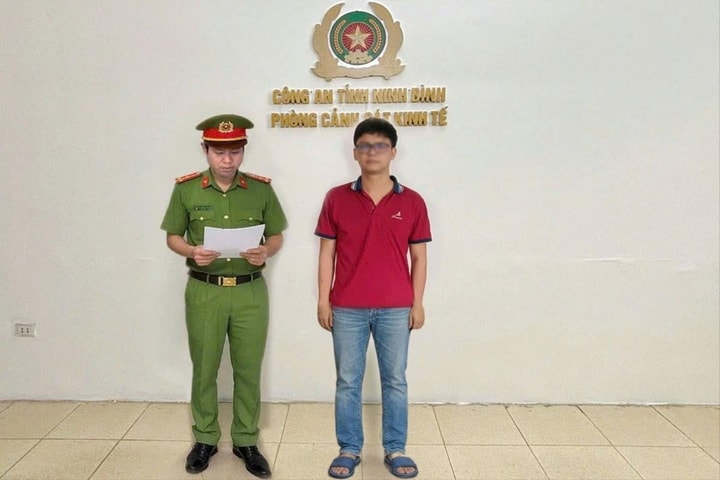 Khởi tố giám đốc công ty mua bán hóa đơn trái phép