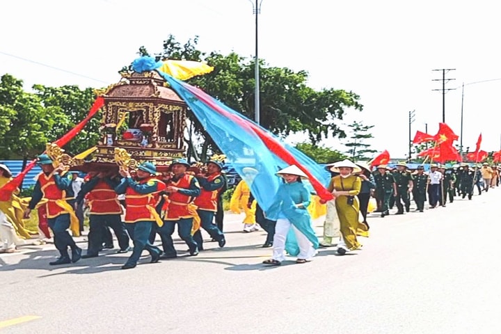 Khai hội Cầu ngư, gửi niềm tin ra biển lớn