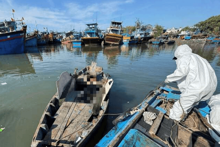 Phát hiện thi thể nam giới nổi trên sông Dinh, Công an tìm thân nhân