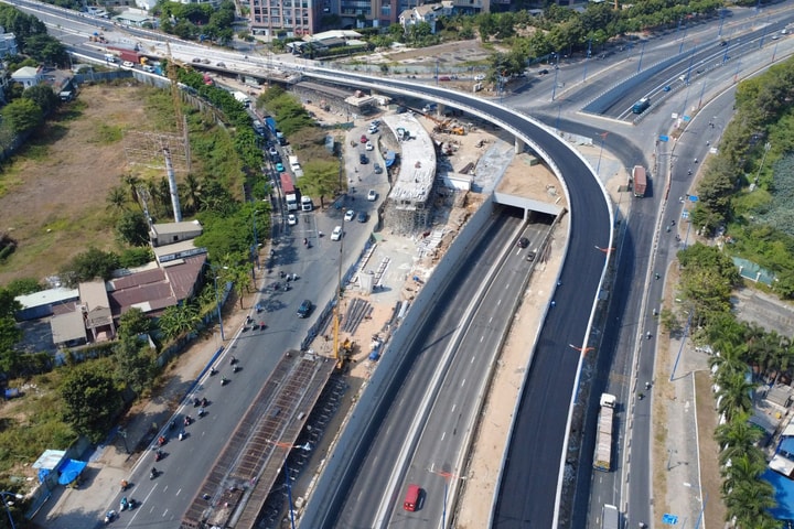 TP.HCM thông xe nhánh cầu N3 nút giao An Phú hôm nay