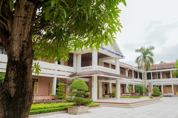 Nghệ An: Đẩy nhanh chuyển đổi Trường Phổ thông Hermann Gmeiner Vinh sang mô hình công lập