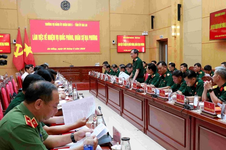 Quân khu 5 - Gia Lai củng cố thế trận quốc phòng toàn dân