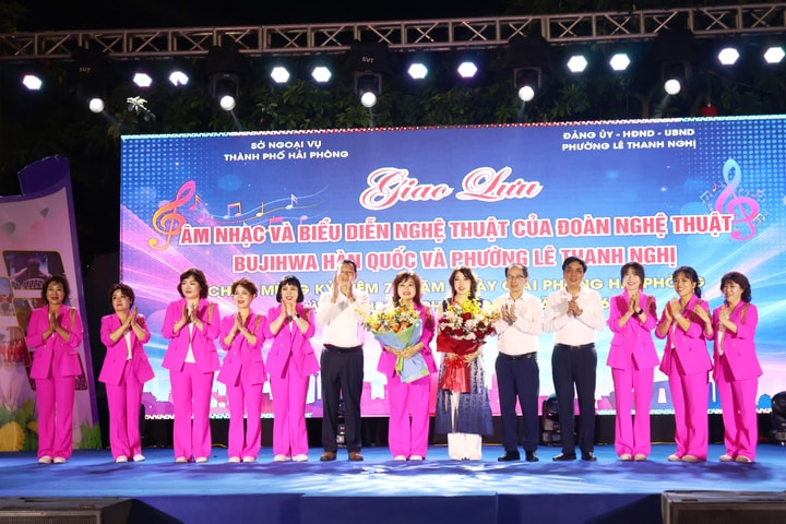 Sôi động đêm giao lưu nghệ thuật Việt Nam - Hàn Quốc