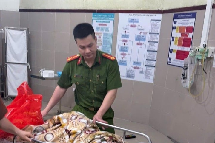 Nỗ lực tìm kiếm cháu bé 5 tuổi bị lạc trong rừng