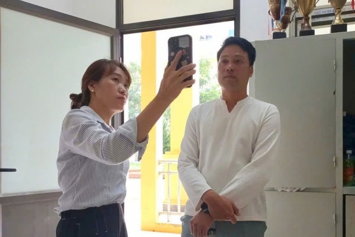Hỗ trợ sinh viên nước ngoài chuẩn hóa thông tin thuê bao