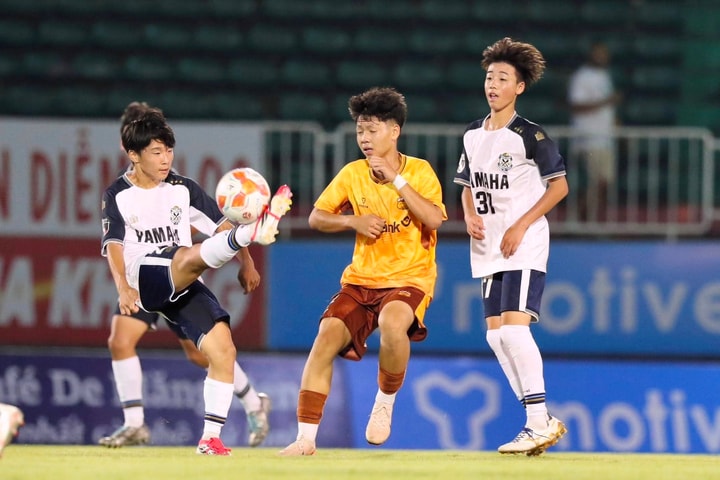 Festival Bóng đá U14 quốc tế Gia Lai 2026 chính thức khởi tranh