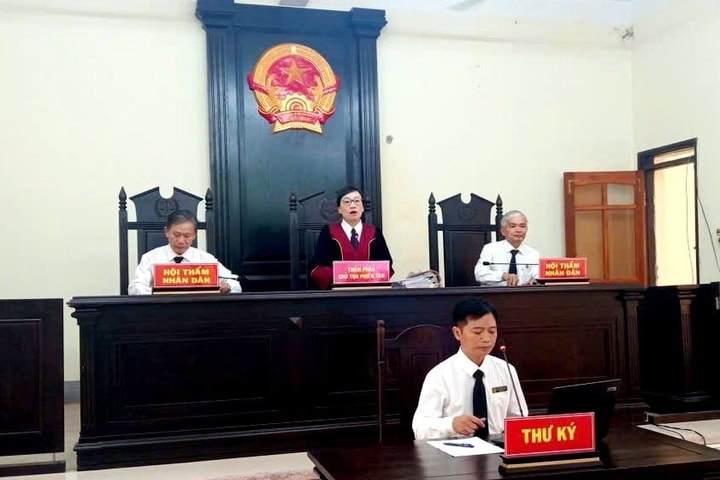 Tranh chấp thừa kế, hợp đồng nhà đất: Tòa án nào có thẩm quyền giải quyết?