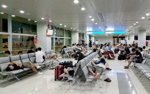 Đề xuất tăng mức bồi thường khi chuyến bay chậm, hủy lên tới 180 USD/hành khách
