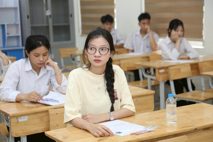 Chi tiết 222 điểm thi tốt nghiệp THPT tại Hà Nội