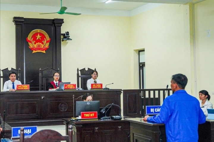 Radio pháp đình: Cú đẩy trong men rượu và cái kết 7 năm tù