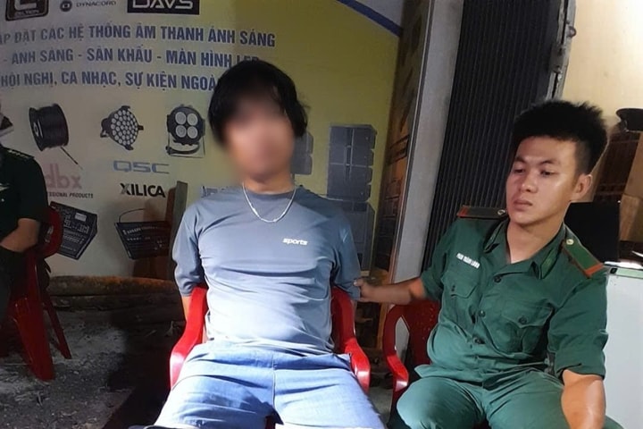 Bắt đối tượng làm tiền giả tại Quảng Ngãi