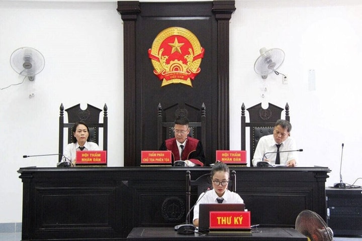 Bị bác ở cấp sơ thẩm, được chấp nhận ở cấp phúc thẩm: Sửa hay hủy án sơ thẩm?