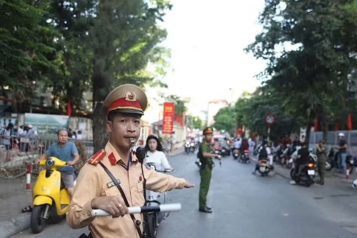 Tạm dừng thi công các công trình có nguy cơ gây cản trở giao thông dịp thi tốt nghiệp THPT