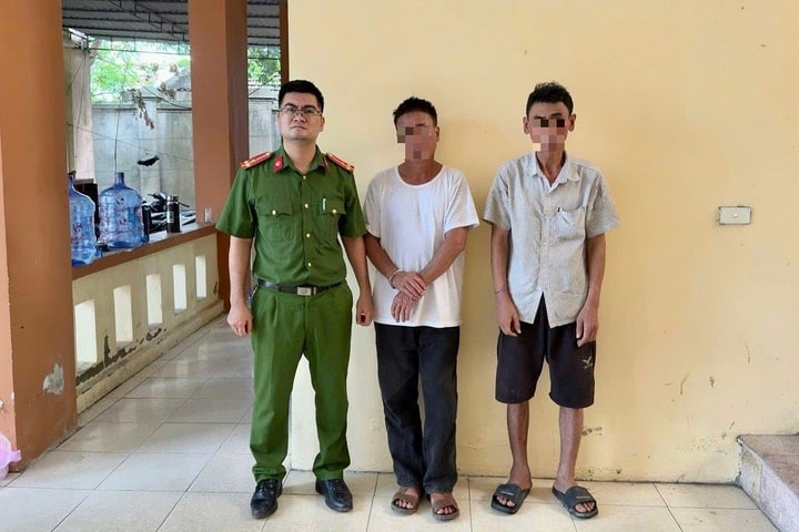 Công an thu giữ 2 khẩu súng trong vụ án mua bán trái phép chất ma túy