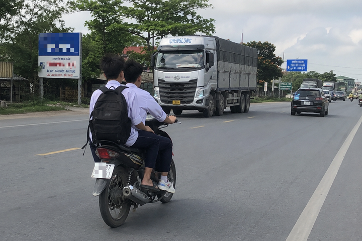 Quốc lộ không phải nơi để trẻ vị thành niên “thử tay lái”