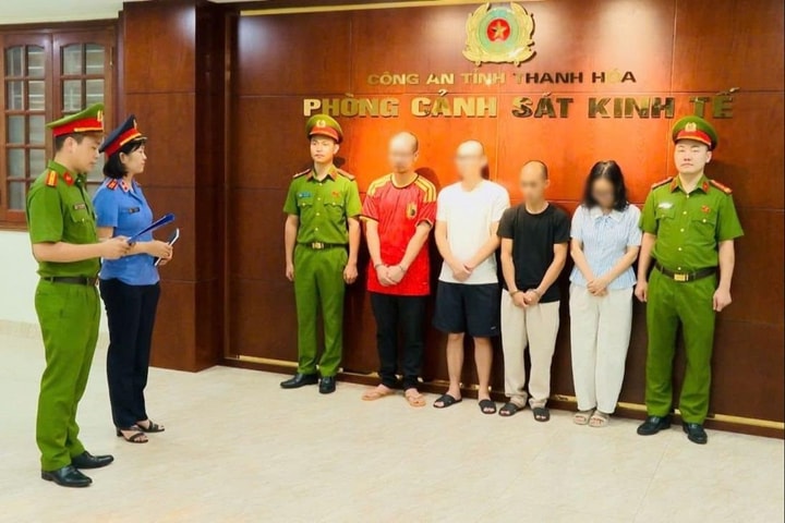 Triệt phá đường dây buôn lậu hơn 500 xe điện 3 bánh