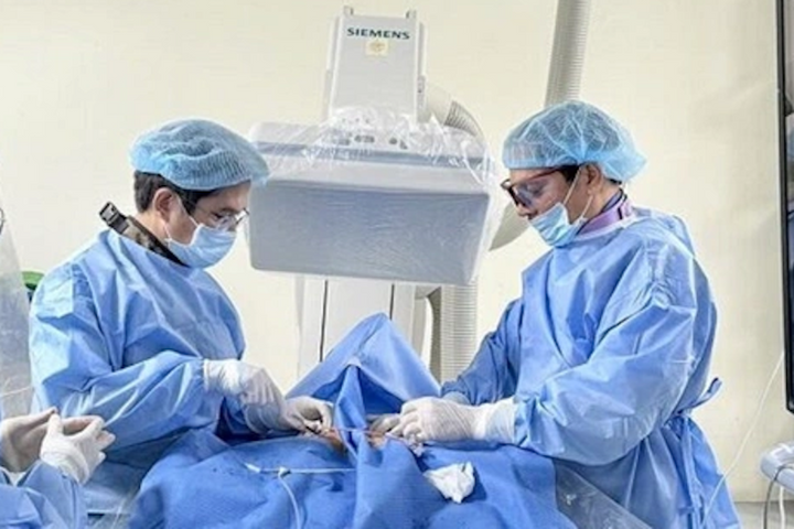 Can thiệp 12 ca mắc bệnh tim bẩm sinh phức tạp