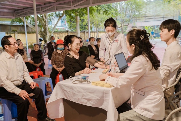 Quảng Ninh sớm hiện thực hóa mục tiêu chăm sóc sức khỏe toàn dân