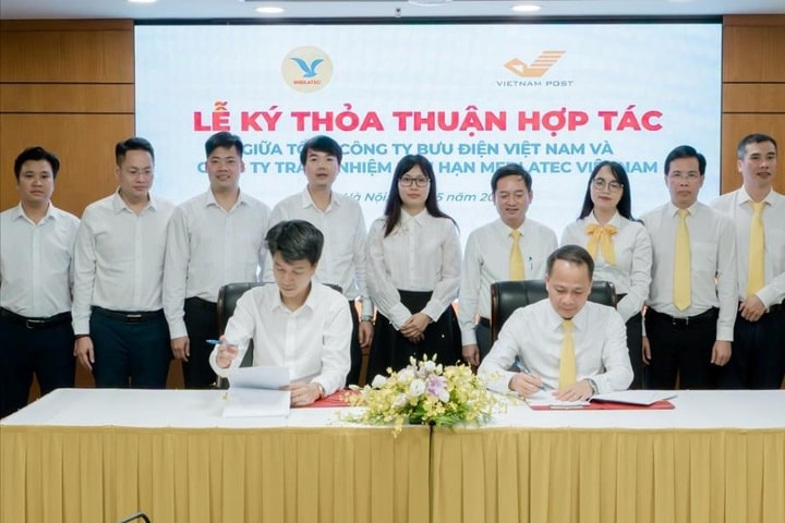 MEDLATEC và Vietnam Post ký kết hợp tác chiến lược, mở rộng hệ sinh thái chăm sóc sức khỏe toàn quốc