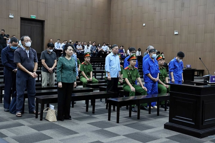 Cựu Bộ trưởng Nguyễn Thị Kim Tiến lĩnh 6 năm tù, bồi thường 108 tỷ đồng