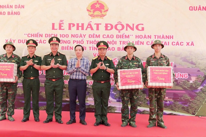 Cao Bằng quyết tâm hoàn thành 11 trường học biên giới trước thềm năm học mới