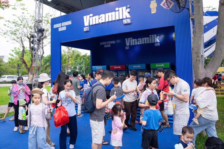 Vinamilk cùng trẻ em tận hưởng ngày hội mùa hè tại Phú Mỹ