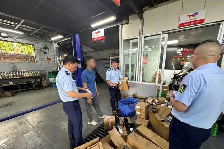 Hơn 800 sản phẩm phụ tùng, phụ kiện ô tô có dấu hiệu giả mạo nhãn hiệu nổi tiếng