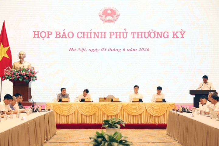 Thủ tướng chỉ đạo quyết liệt các giải pháp thúc đẩy tăng trưởng