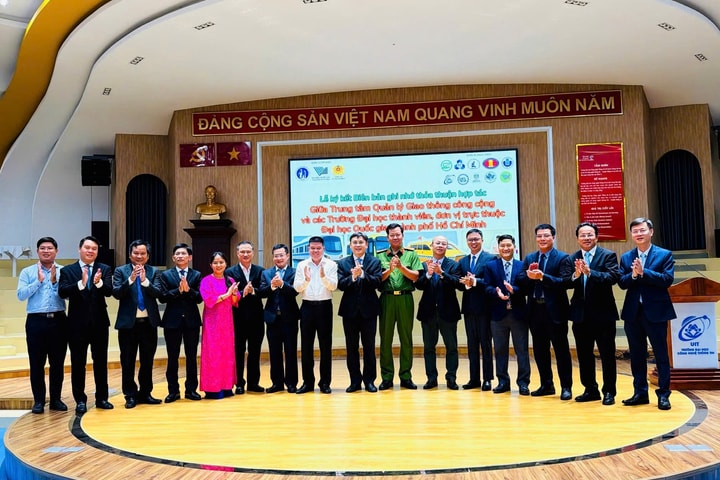 Sinh viên chung tay vì giao thông xanh