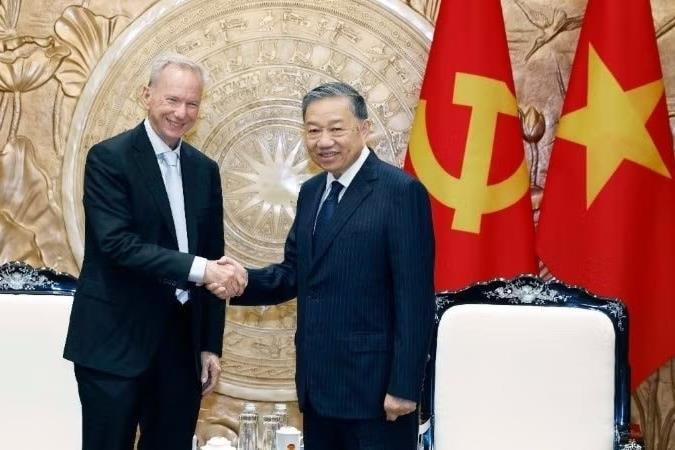 Tổng Bí thư, Chủ tịch nước Tô Lâm tiếp Đoàn chuyên gia trí tuệ nhân tạo do ông Eric Schmidt, nguyên Chủ tịch Tập đoàn Google dẫn đầu