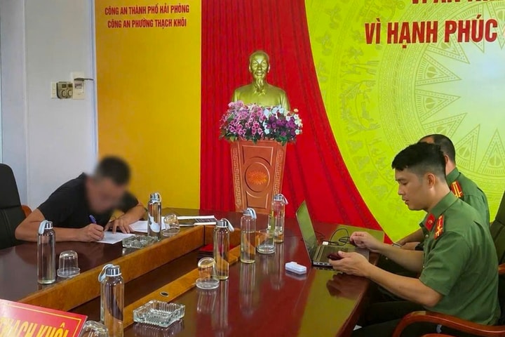 Xử lý trường hợp đăng hình ảnh ghép mặc quân phục Công an