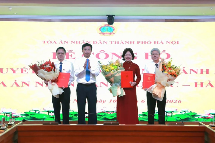 TAND TP. Hà Nội bổ nhiệm 3 Chánh án TAND khu vực